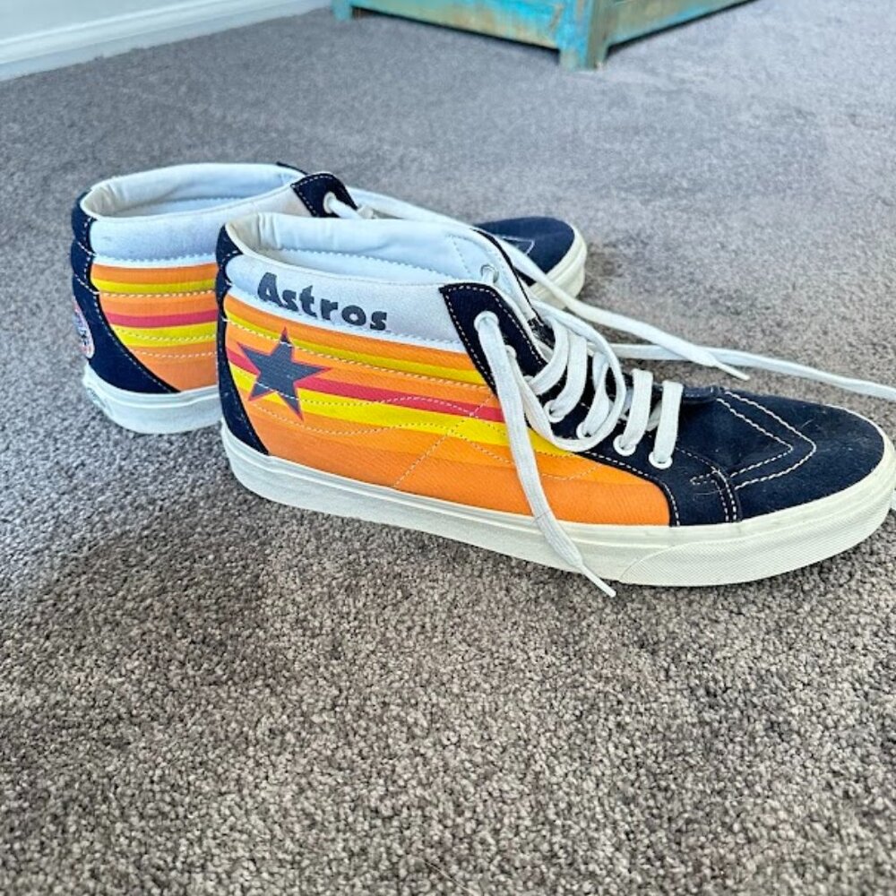 RARE Houston Astros Vans Off The Wall Shoes Sk8-Mid MLB - Size 13
